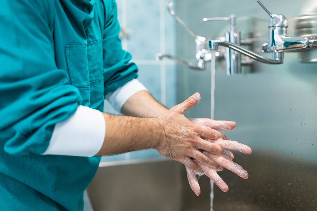 controle qualité des eaux en hygiène hospitalière, qualité eaux des hopitaux